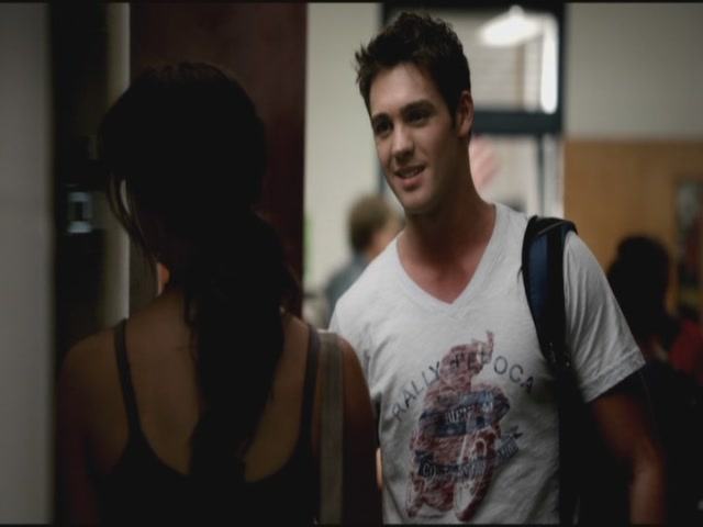 VampireDiariesWorld-dot-org-S3TVD_3x06SmellsLikeTeenSpirit0305.jpg VampireDiariesWorld-dot-org-S3TVD_3x06SmellsLikeTeenSpirit0305.jpg