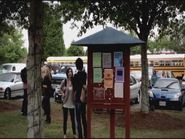 VampireDiariesWorld-dot-org-S3TVD_3x06SmellsLikeTeenSpirit0315.jpg