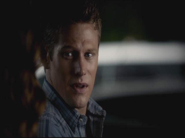 VampireDiariesWorld-dot-org-S3TVD_3x06SmellsLikeTeenSpirit0372.jpg
