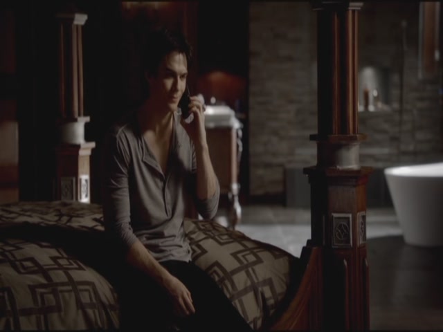 VampireDiariesWorld-dot-org-S3TVD_3x06SmellsLikeTeenSpirit0450.jpg VampireDiariesWorld-dot-org-S3TVD_3x06SmellsLikeTeenSpirit0450.jpg