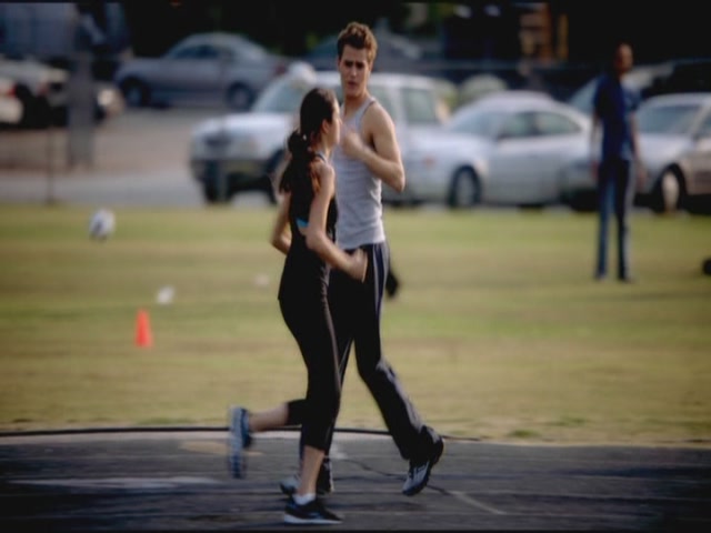 VampireDiariesWorld-dot-org-S3TVD_3x06SmellsLikeTeenSpirit0882.jpg