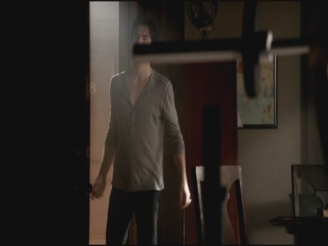 VampireDiariesWorld-dot-org-S3TVD_3x06SmellsLikeTeenSpirit0947.jpg