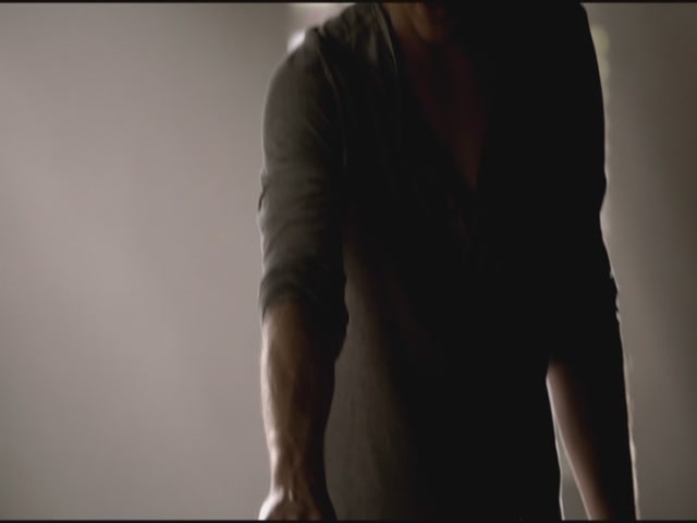 VampireDiariesWorld-dot-org-S3TVD_3x06SmellsLikeTeenSpirit0961.jpg