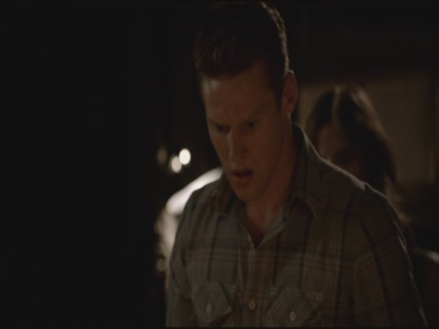 VampireDiariesWorld-dot-org-S3TVD_3x06SmellsLikeTeenSpirit1222.jpg VampireDiariesWorld-dot-org-S3TVD_3x06SmellsLikeTeenSpirit1222.jpg