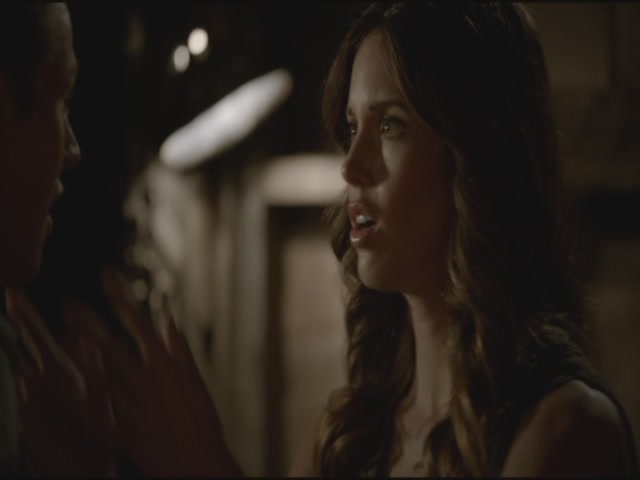 VampireDiariesWorld-dot-org-S3TVD_3x06SmellsLikeTeenSpirit1233.jpg VampireDiariesWorld-dot-org-S3TVD_3x06SmellsLikeTeenSpirit1233.jpg