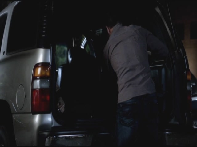 VampireDiariesWorld-dot-org-S3TVD_3x06SmellsLikeTeenSpirit1673.jpg