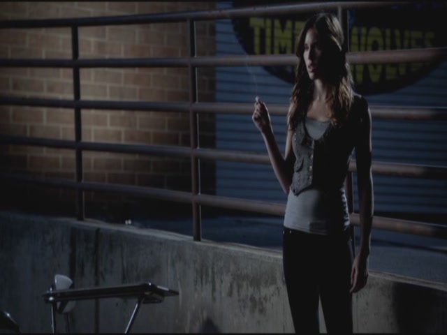 VampireDiariesWorld-dot-org-S3TVD_3x06SmellsLikeTeenSpirit1677.jpg VampireDiariesWorld-dot-org-S3TVD_3x06SmellsLikeTeenSpirit1677.jpg
