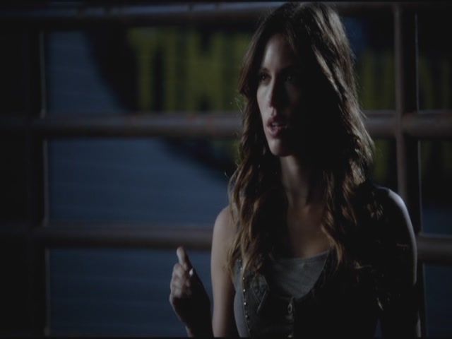 VampireDiariesWorld-dot-org-S3TVD_3x06SmellsLikeTeenSpirit1701.jpg