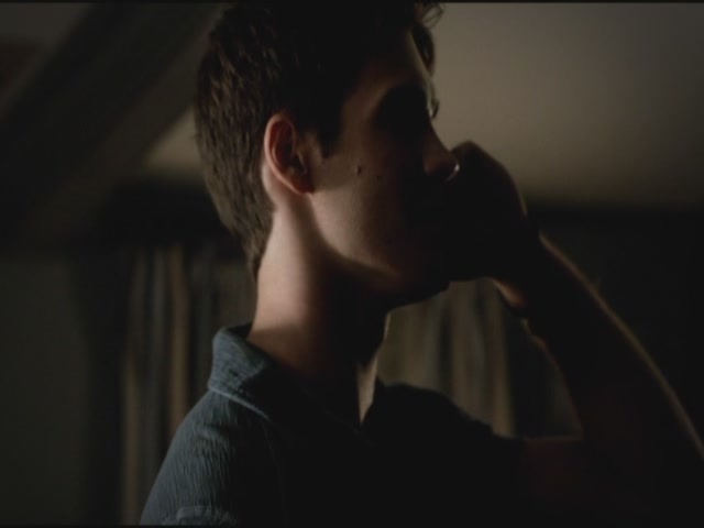 VampireDiariesWorld-dot-org-S3TVD_3x06SmellsLikeTeenSpirit2145.jpg