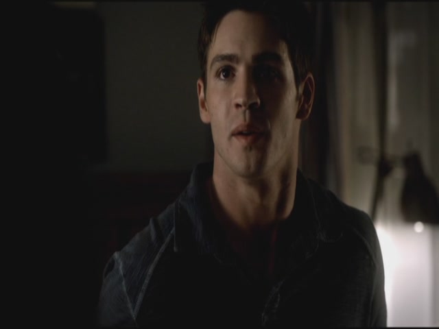VampireDiariesWorld-dot-org-S3TVD_3x06SmellsLikeTeenSpirit2168.jpg