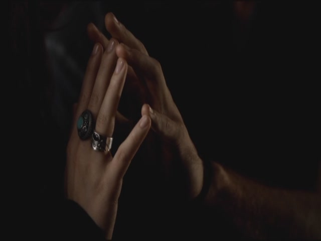 VampireDiariesWorld-dot-org-S3TVD_3x06SmellsLikeTeenSpirit2203.jpg