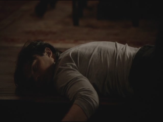 VampireDiariesWorld-dot-org-S3TVD_3x06SmellsLikeTeenSpirit2252.jpg