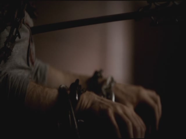 VampireDiariesWorld-dot-org-S3TVD_3x07GhostWorld0000.jpg