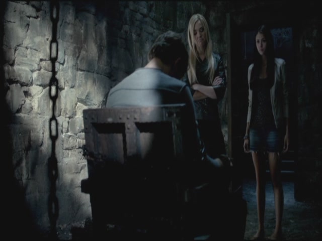 VampireDiariesWorld-dot-org-S3TVD_3x07GhostWorld0935.jpg