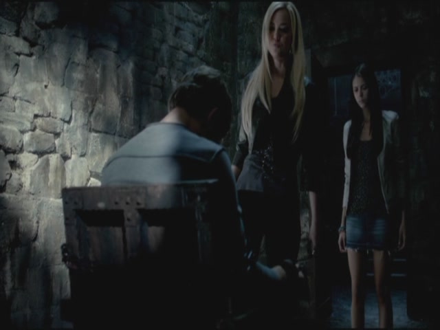 VampireDiariesWorld-dot-org-S3TVD_3x07GhostWorld0937.jpg