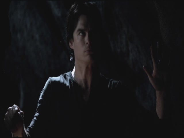 VampireDiariesWorld-dot-org-S3TVD_3x07GhostWorld1875.jpg