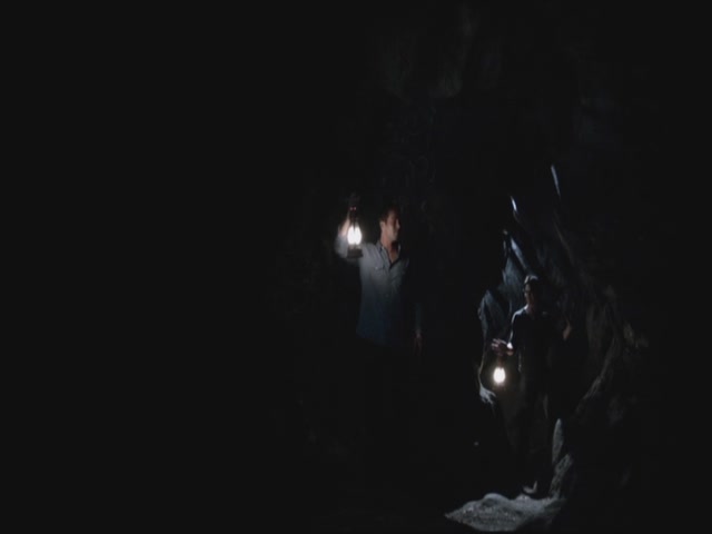 VampireDiariesWorld-dot-org-S3TVD_3x07GhostWorld1879.jpg