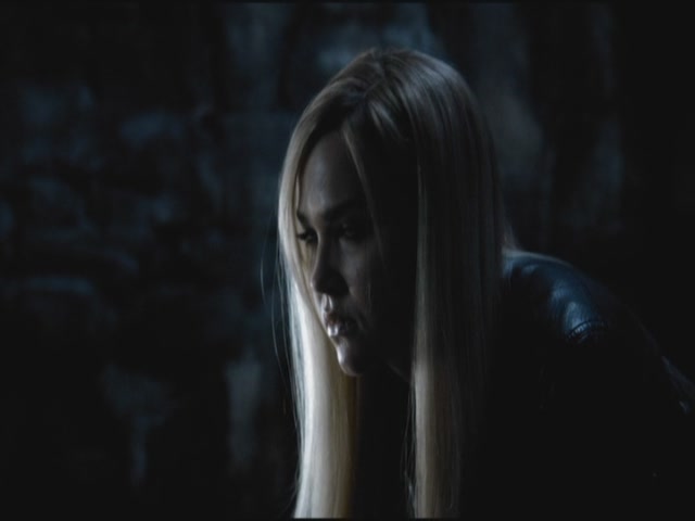 VampireDiariesWorld-dot-org-S3TVD_3x07GhostWorld1963.jpg