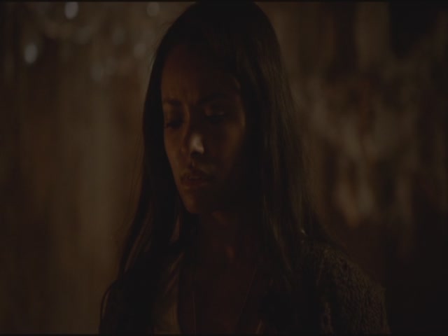VampireDiariesWorld-dot-org-S3TVD_3x07GhostWorld2227.jpg