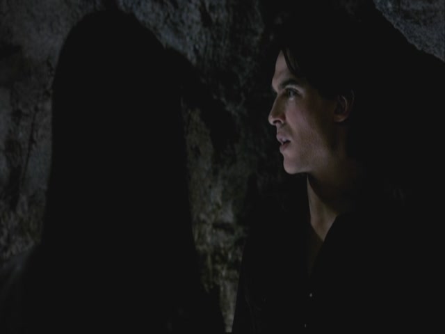 VampireDiariesWorld-dot-org-S3TVD_3x08OrdinaryPeople0029.jpg