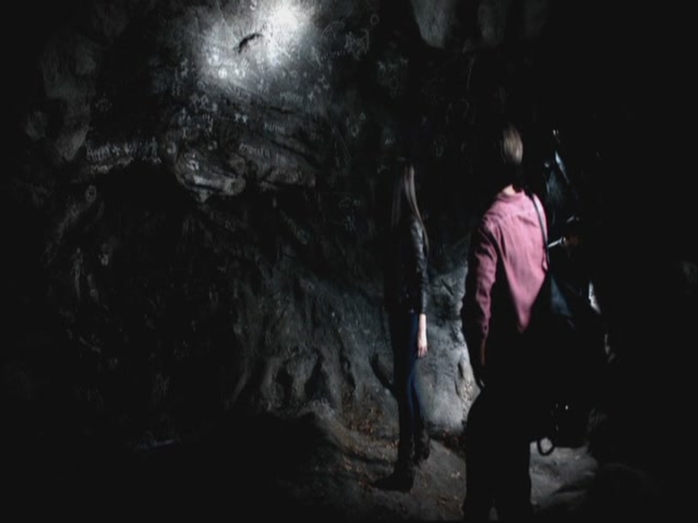 VampireDiariesWorld-dot-org-S3TVD_3x08OrdinaryPeople0048.jpg