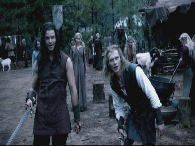 VampireDiariesWorld-dot-org-S3TVD_3x08OrdinaryPeople0369.jpg