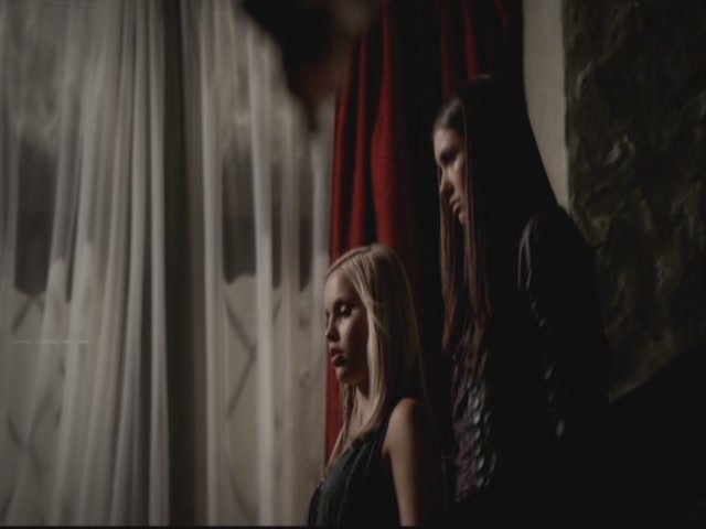 VampireDiariesWorld-dot-org-S3TVD_3x08OrdinaryPeople1140.jpg