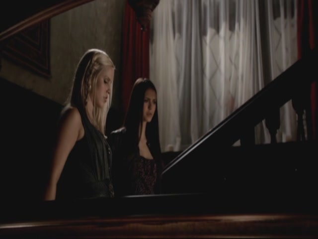 VampireDiariesWorld-dot-org-S3TVD_3x08OrdinaryPeople1147.jpg