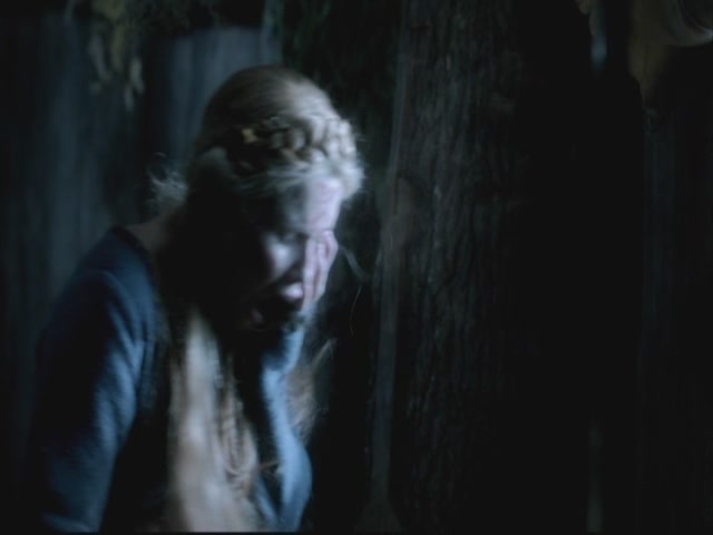 VampireDiariesWorld-dot-org-S3TVD_3x08OrdinaryPeople1346.jpg
