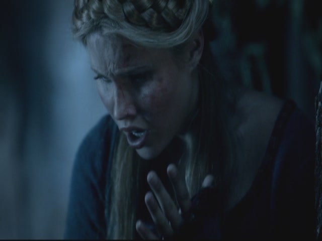 VampireDiariesWorld-dot-org-S3TVD_3x08OrdinaryPeople1348.jpg