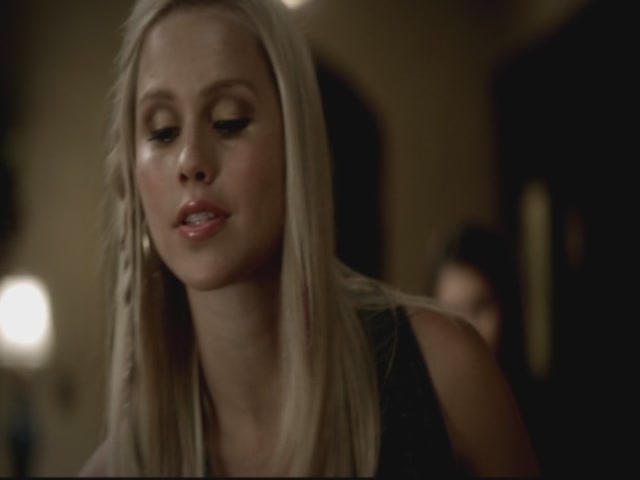 VampireDiariesWorld-dot-org-S3TVD_3x08OrdinaryPeople1654.jpg VampireDiariesWorld-dot-org-S3TVD_3x08OrdinaryPeople1654.jpg