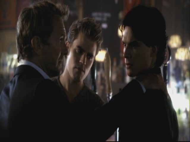 VampireDiariesWorld-dot-org-S3TVD_3x08OrdinaryPeople1768.jpg VampireDiariesWorld-dot-org-S3TVD_3x08OrdinaryPeople1768.jpg