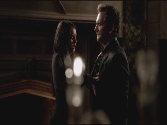 VampireDiariesWorld-dot-org-S3TVD_3x09Homecoming0147.jpg
