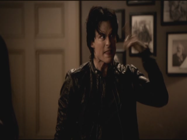 VampireDiariesWorld-dot-org-S3TVD_3x09Homecoming1448.jpg