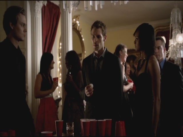 VampireDiariesWorld-dot-org-S3TVD_3x09Homecoming1457.jpg