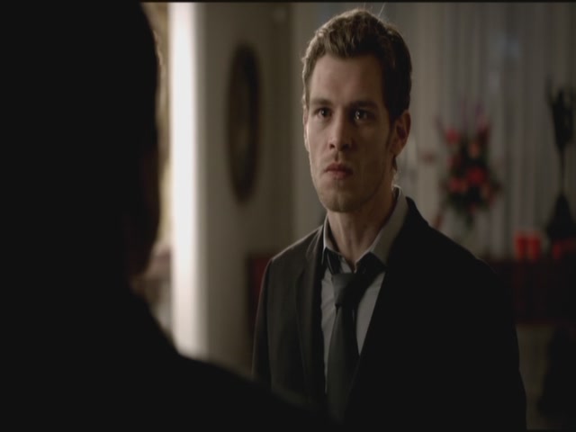 VampireDiariesWorld-dot-org-S3TVD_3x09Homecoming1605.jpg