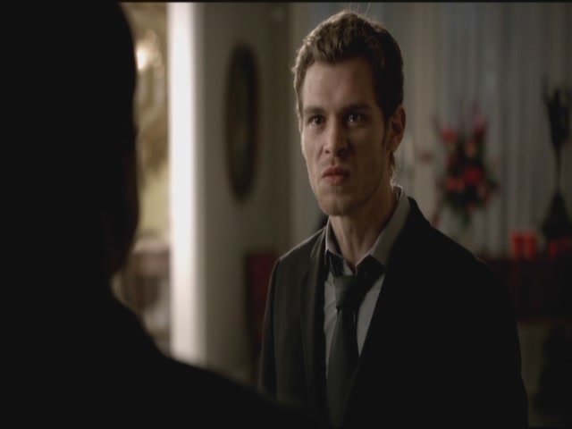VampireDiariesWorld-dot-org-S3TVD_3x09Homecoming1617.jpg
