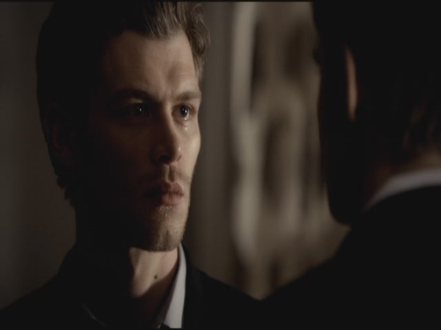 VampireDiariesWorld-dot-org-S3TVD_3x09Homecoming1711.jpg