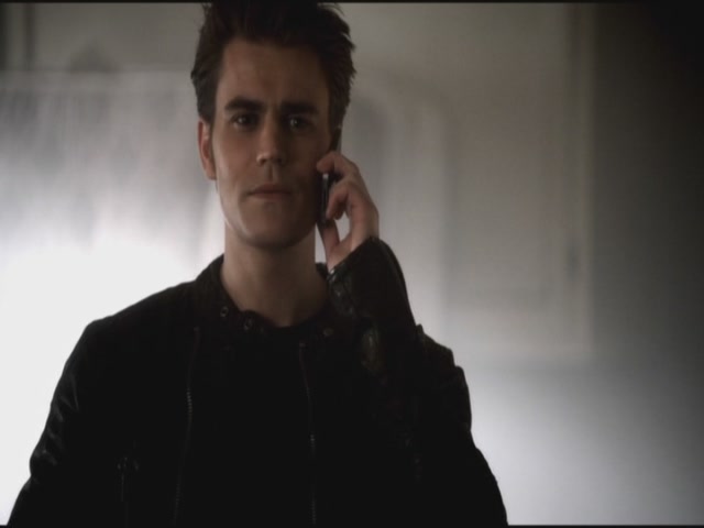 VampireDiariesWorld-dot-org-S3TVD_3x09Homecoming2211.jpg