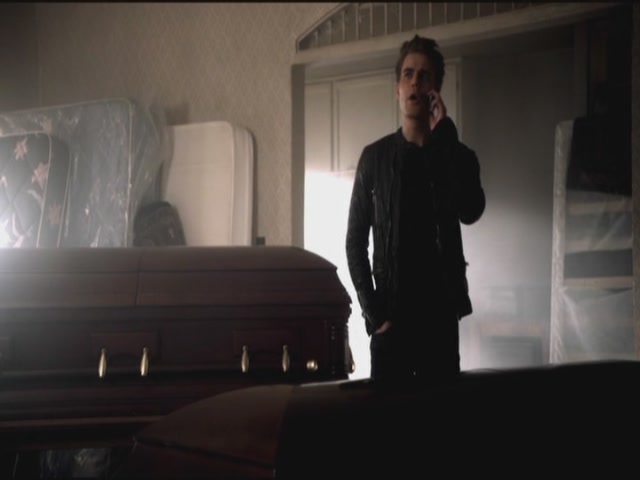 VampireDiariesWorld-dot-org-S3TVD_3x09Homecoming2216.jpg