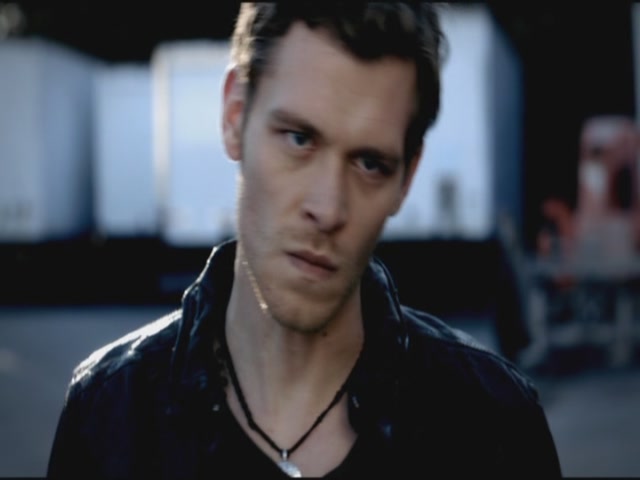 VampireDiariesWorld-dot-org-S3TVD_3x09Homecoming2236.jpg
