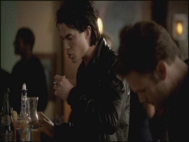 VampireDiariesWorld-dot-org-S3TVD_3x10TheNewDeal0250.jpg