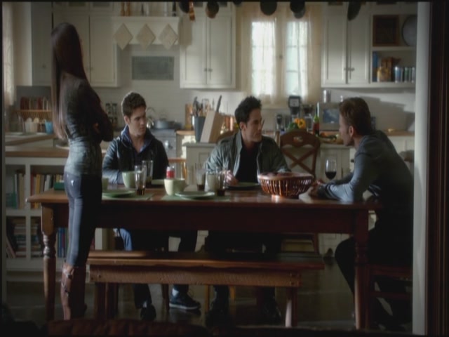 VampireDiariesWorld-dot-org-S3TVD_3x10TheNewDeal0752.jpg