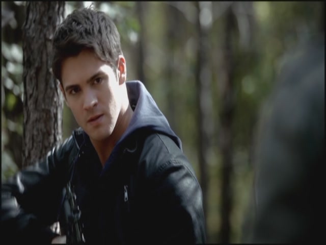 VampireDiariesWorld-dot-org-S3TVD_3x10TheNewDeal1381.jpg VampireDiariesWorld-dot-org-S3TVD_3x10TheNewDeal1381.jpg