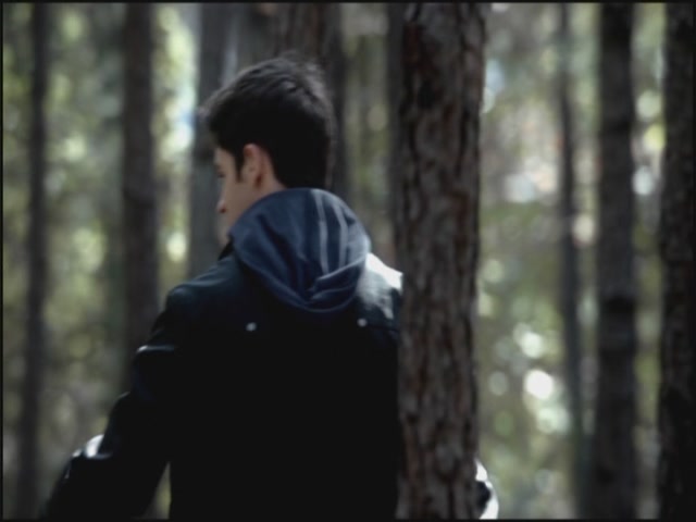VampireDiariesWorld-dot-org-S3TVD_3x10TheNewDeal1397.jpg