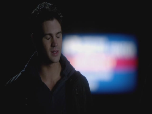 VampireDiariesWorld-dot-org-S3TVD_3x10TheNewDeal1823.jpg