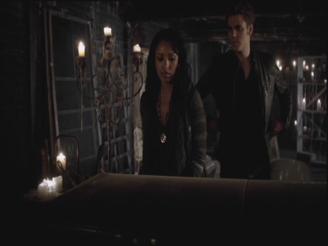 VampireDiariesWorld-dot-org-S3TVD_3x10TheNewDeal2105.jpg