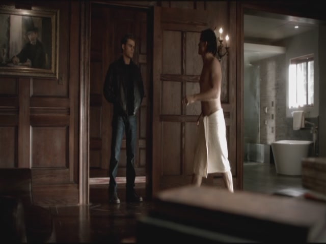 VampireDiariesWorld-dot-org-S3TVD_3x11OurTown0028.jpg