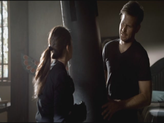 VampireDiariesWorld-dot-org-S3TVD_3x11OurTown0058.jpg