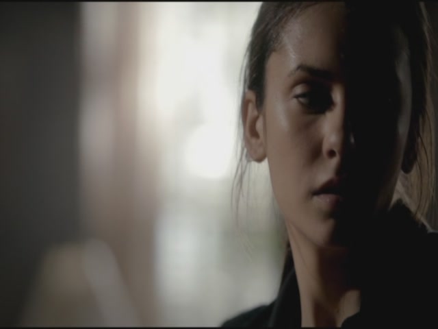 VampireDiariesWorld-dot-org-S3TVD_3x11OurTown0077.jpg